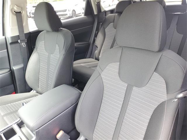 new 2025 Kia Sorento car, priced at $31,949