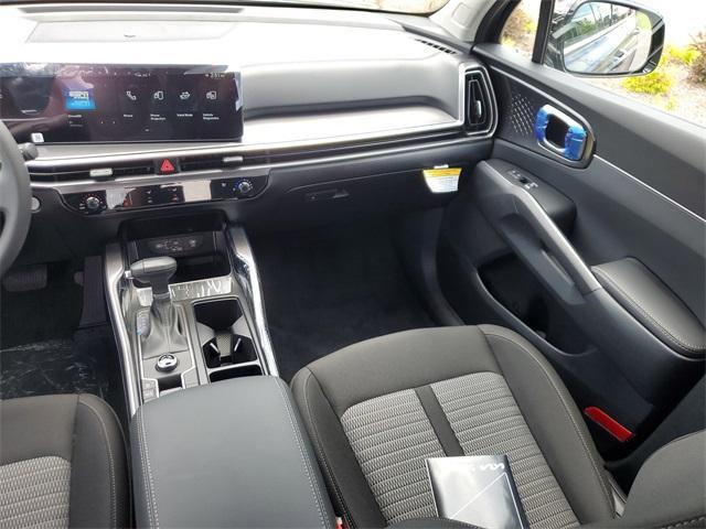 new 2025 Kia Sorento car, priced at $31,949