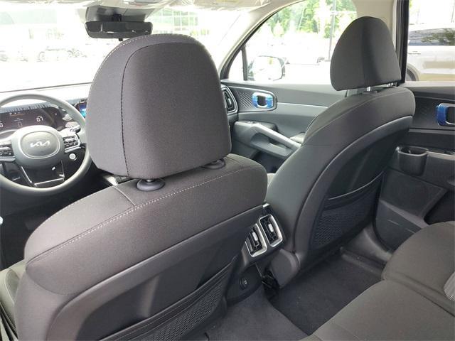 new 2025 Kia Sorento car, priced at $31,949