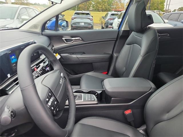 new 2026 Kia Sportage car, priced at $33,321