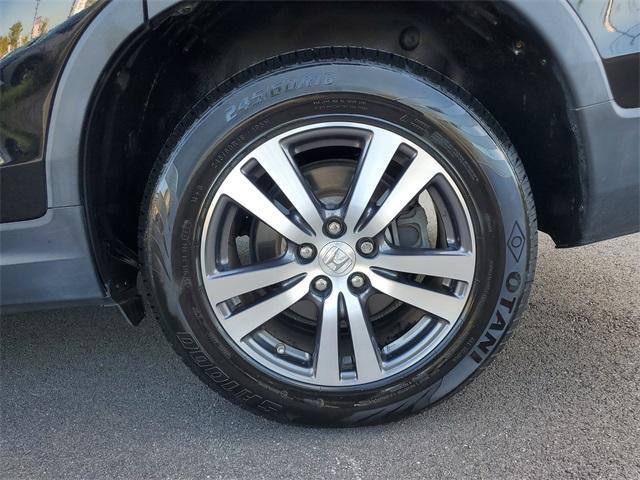 used 2018 Honda Pilot car, priced at $17,524