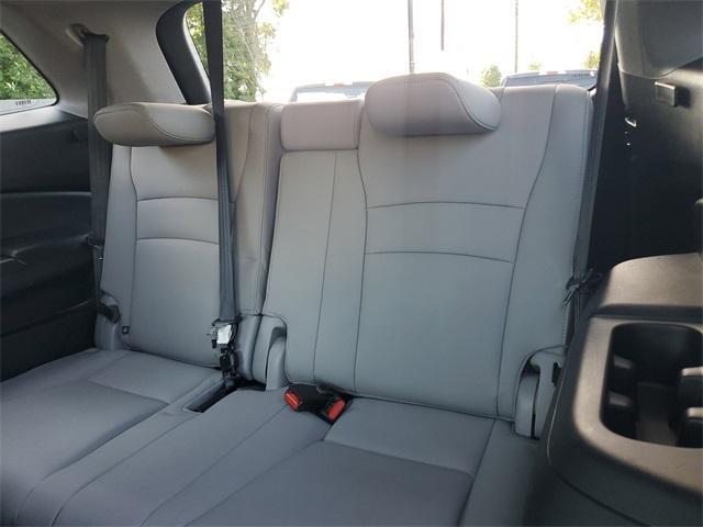 used 2018 Honda Pilot car, priced at $17,524