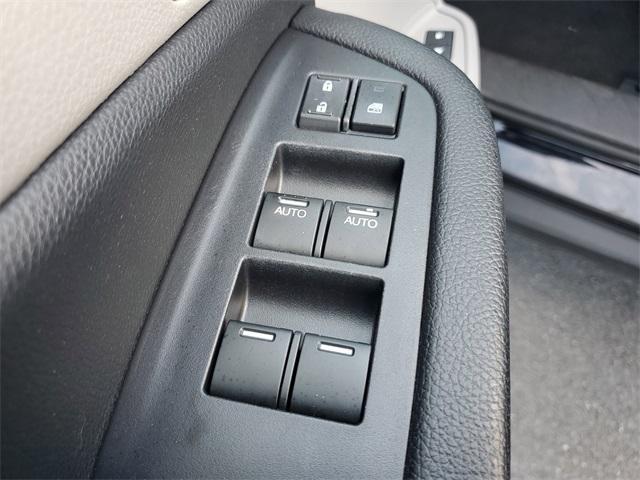 used 2018 Honda Pilot car, priced at $17,524