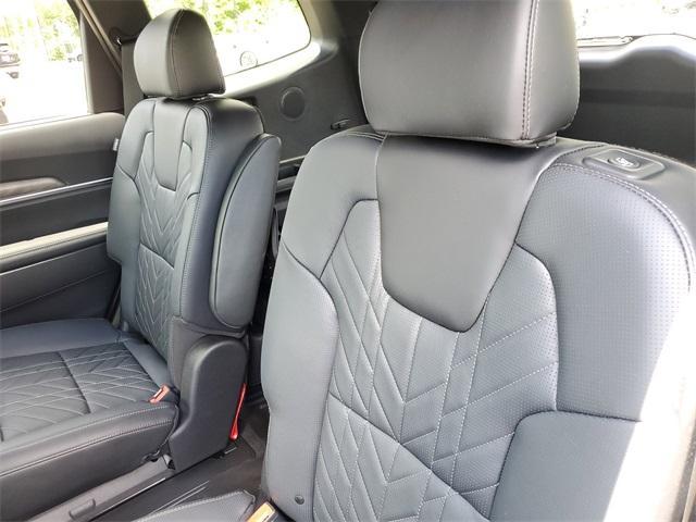 new 2025 Kia Telluride car, priced at $53,719