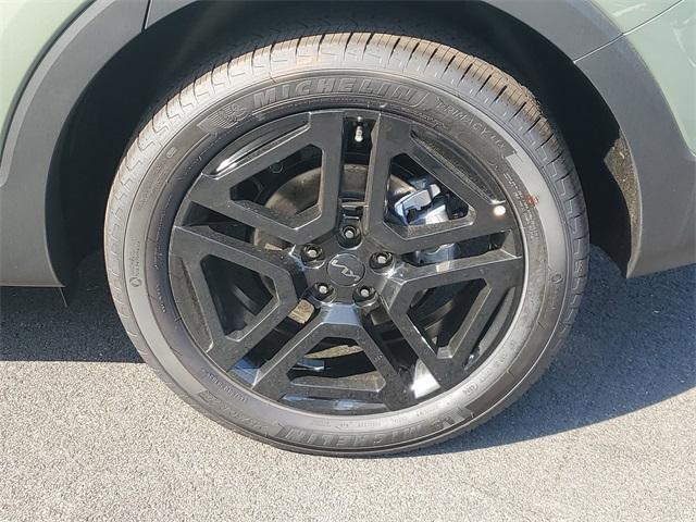 new 2025 Kia Telluride car, priced at $50,154