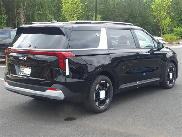 new 2025 Kia Carnival car, priced at $41,672