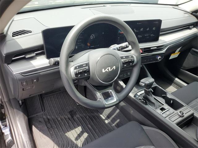 new 2025 Kia K5 car, priced at $27,197