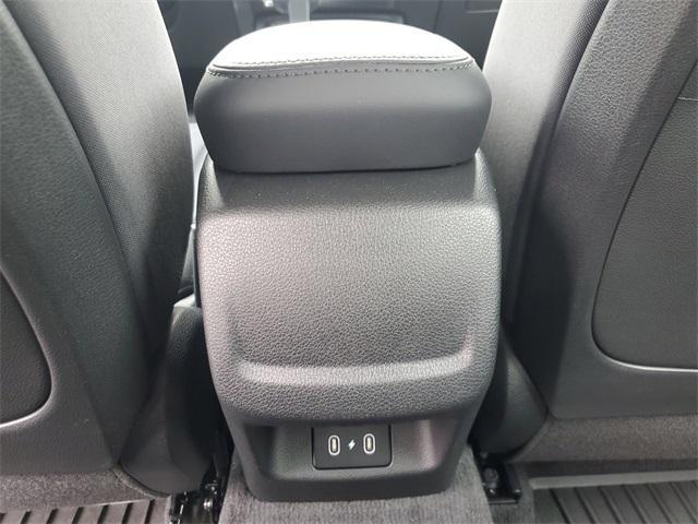 new 2025 Kia K5 car, priced at $27,197