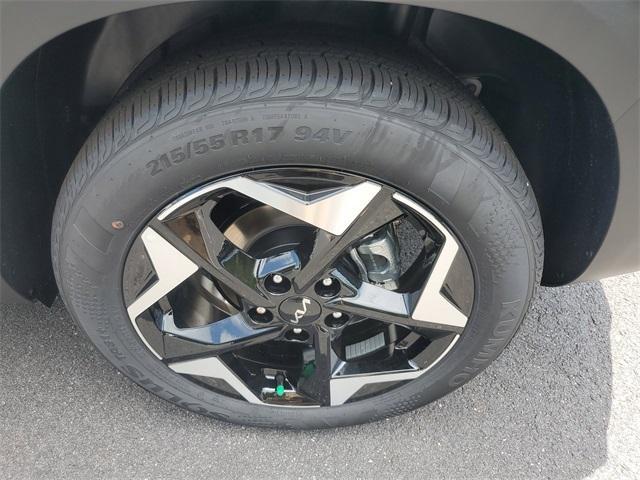 new 2025 Kia Seltos car, priced at $25,436