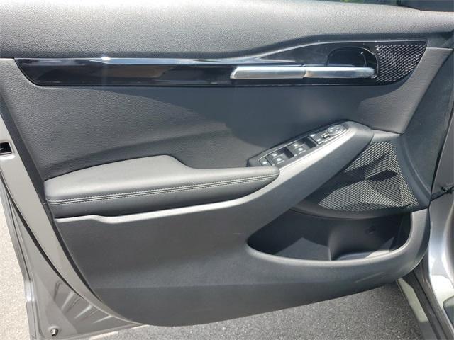 new 2025 Kia Seltos car, priced at $25,436