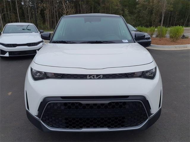 new 2025 Kia Soul car, priced at $23,904