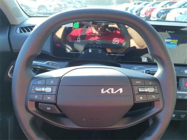 new 2025 Kia K4 car, priced at $23,554