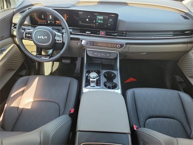 new 2026 Kia Carnival Hybrid car, priced at $44,510