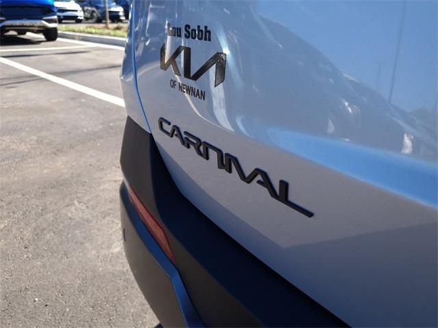 new 2025 Kia Carnival car, priced at $54,042