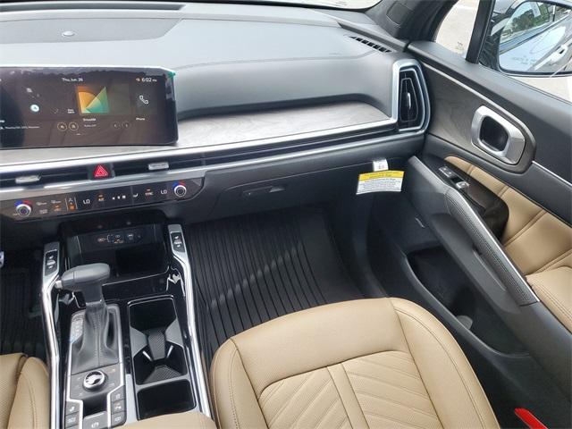 new 2025 Kia Sorento car, priced at $46,270