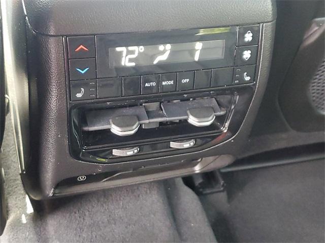 used 2022 Jeep Grand Cherokee L car, priced at $30,648