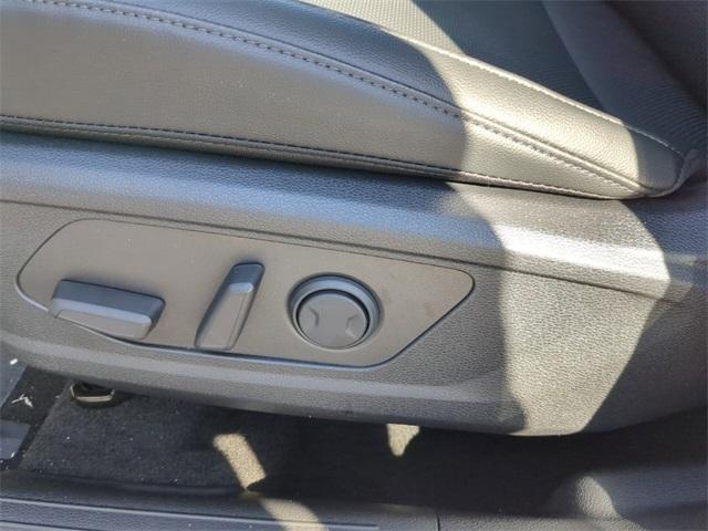 new 2025 Kia Sportage car, priced at $30,215