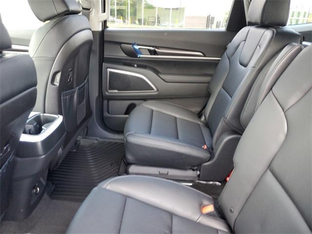 new 2025 Kia Telluride car, priced at $40,289
