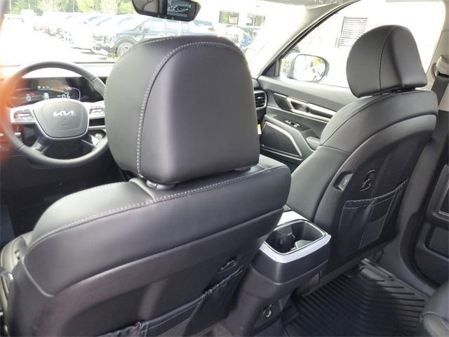 new 2025 Kia Telluride car, priced at $40,289