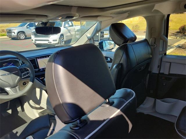 used 2023 Chrysler Pacifica car, priced at $28,953