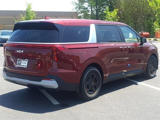 new 2025 Kia Carnival car, priced at $38,475