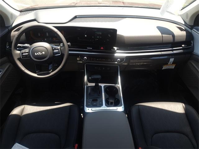 new 2025 Kia Carnival car, priced at $38,475