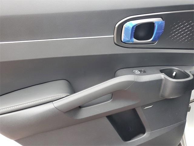 new 2026 Kia Sorento car, priced at $41,266