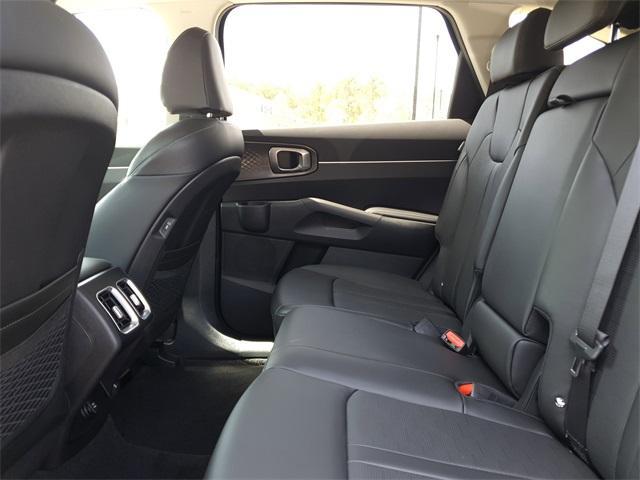 new 2025 Kia Sorento car, priced at $36,989