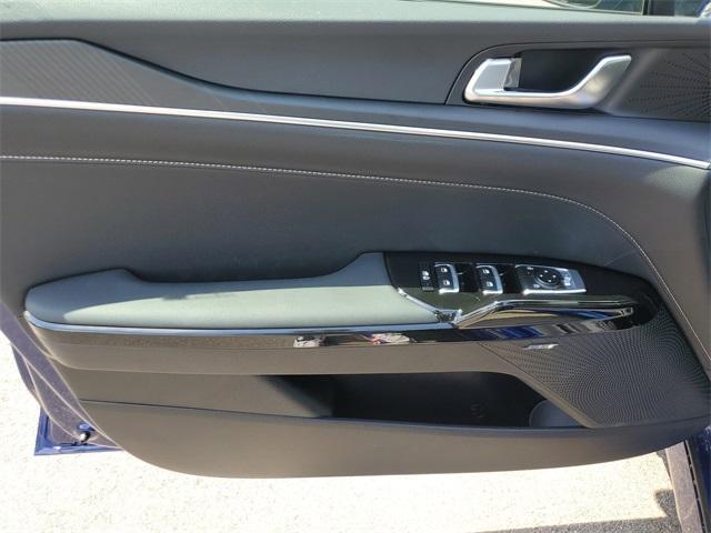 new 2025 Kia K5 car, priced at $30,624