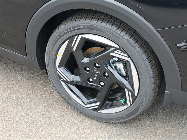 new 2025 Kia K4 car, priced at $24,073
