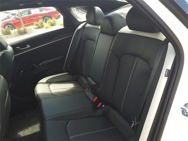new 2025 Kia K5 car, priced at $30,885