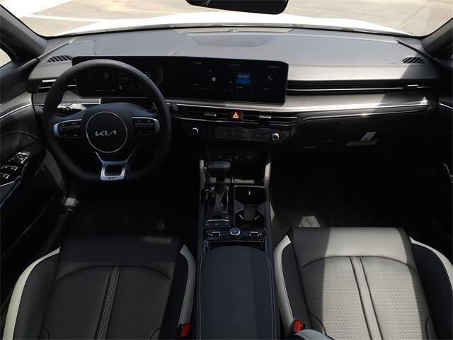 new 2025 Kia K5 car, priced at $30,885
