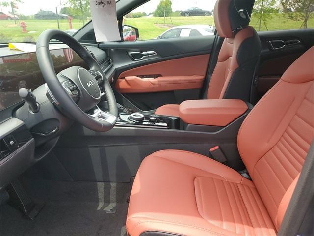 new 2025 Kia Sportage Hybrid car, priced at $38,774