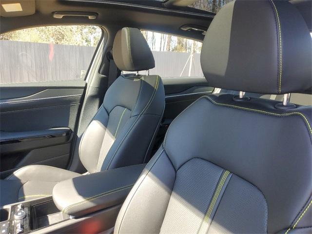 new 2025 Kia K5 car, priced at $33,524