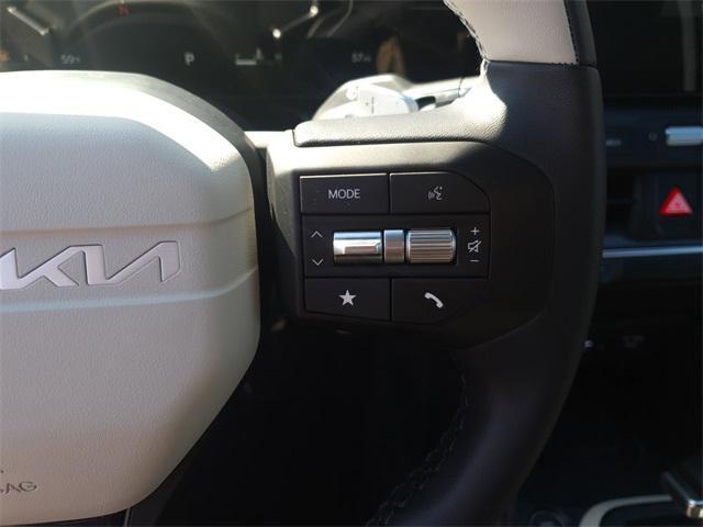 new 2025 Kia K4 car, priced at $28,642