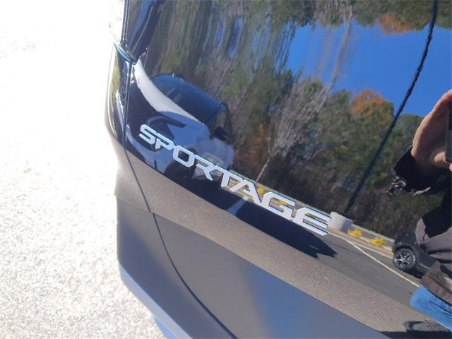 new 2025 Kia Sportage car, priced at $30,038