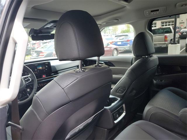 new 2026 Kia Carnival car, priced at $52,965