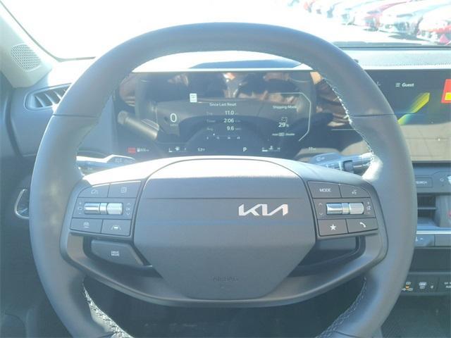 new 2025 Kia K4 car, priced at $24,307