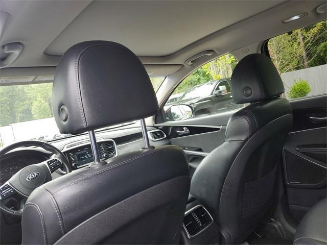 used 2019 Kia Sorento car, priced at $18,993