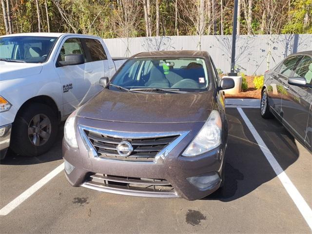 used 2015 Nissan Versa car