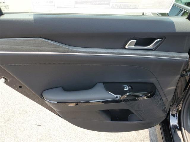 new 2025 Kia K5 car, priced at $34,397
