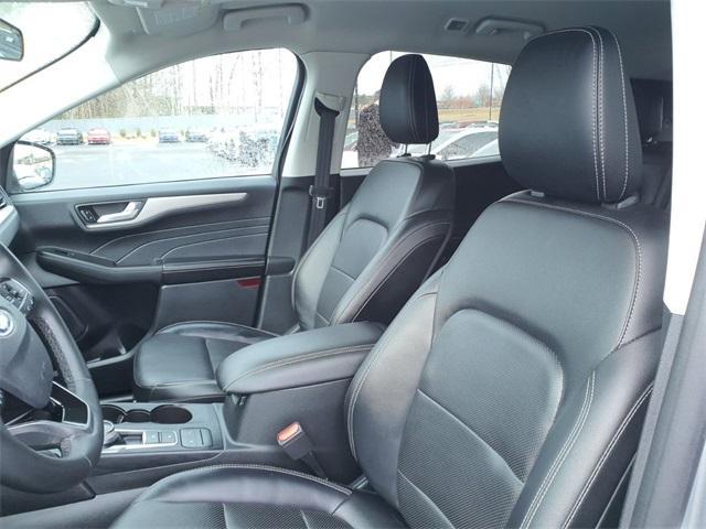 used 2022 Ford Escape car, priced at $21,619