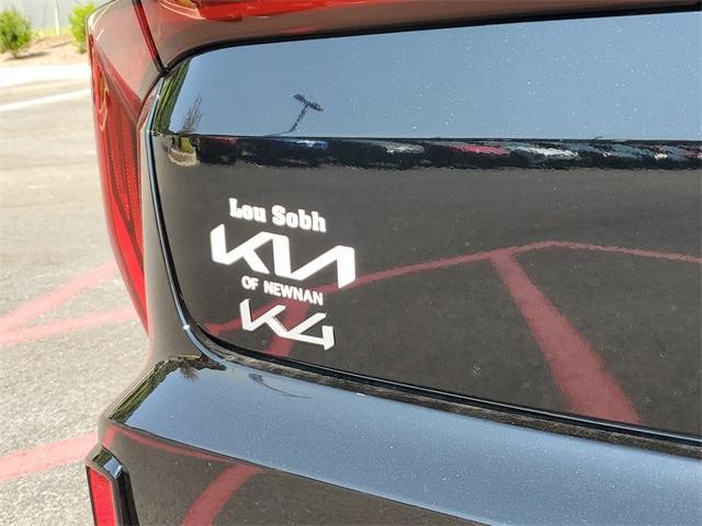 new 2025 Kia K4 car, priced at $27,682