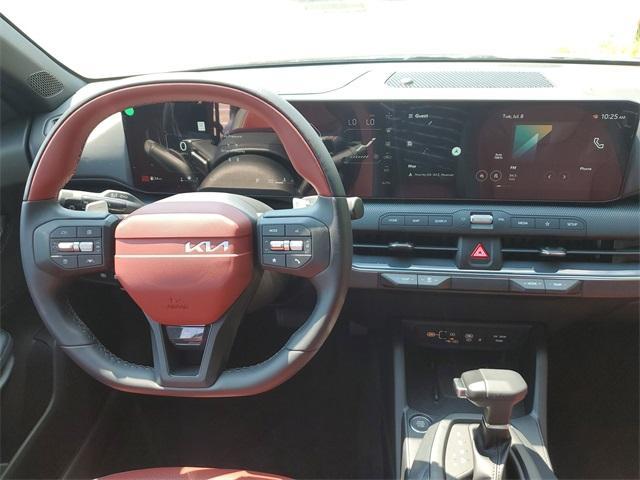 new 2025 Kia K4 car, priced at $27,682