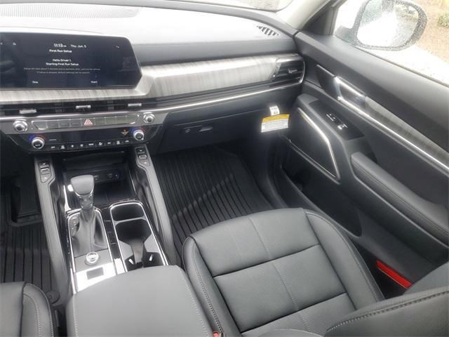 new 2025 Kia Telluride car, priced at $43,825