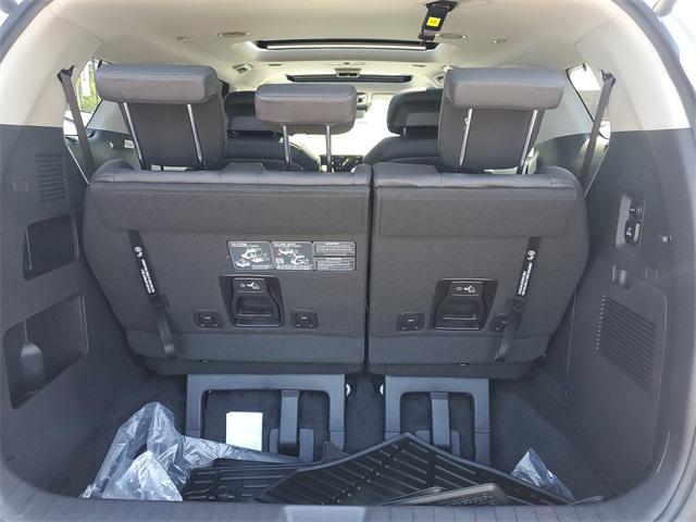 new 2026 Kia Carnival Hybrid car, priced at $54,785