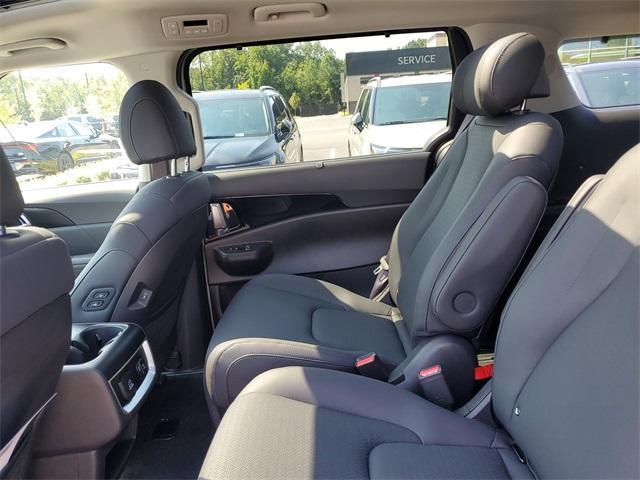 new 2026 Kia Carnival Hybrid car, priced at $54,785