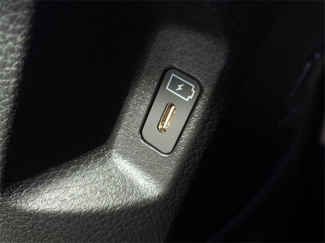 new 2025 Kia Carnival Hybrid car, priced at $49,895