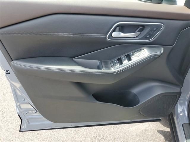 used 2021 Nissan Rogue car, priced at $25,938
