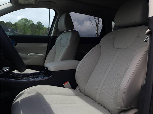 new 2025 Kia Sorento car, priced at $36,385